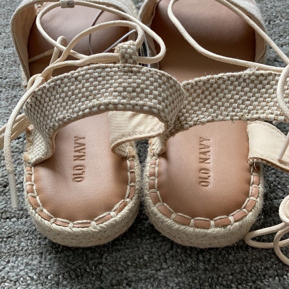 Old Navy Strappy Espadrilles Flat Sandals - Picture 5 of 8